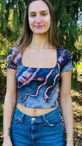 Medium T Crop