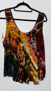 2XL in the flow tank top