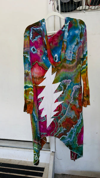 bolt 2XL/3XL  (would fit 4XL) Robe with hood & POCKETS collab with the good witch