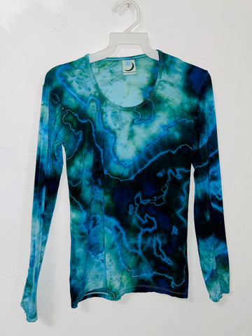 Large long sleeve top