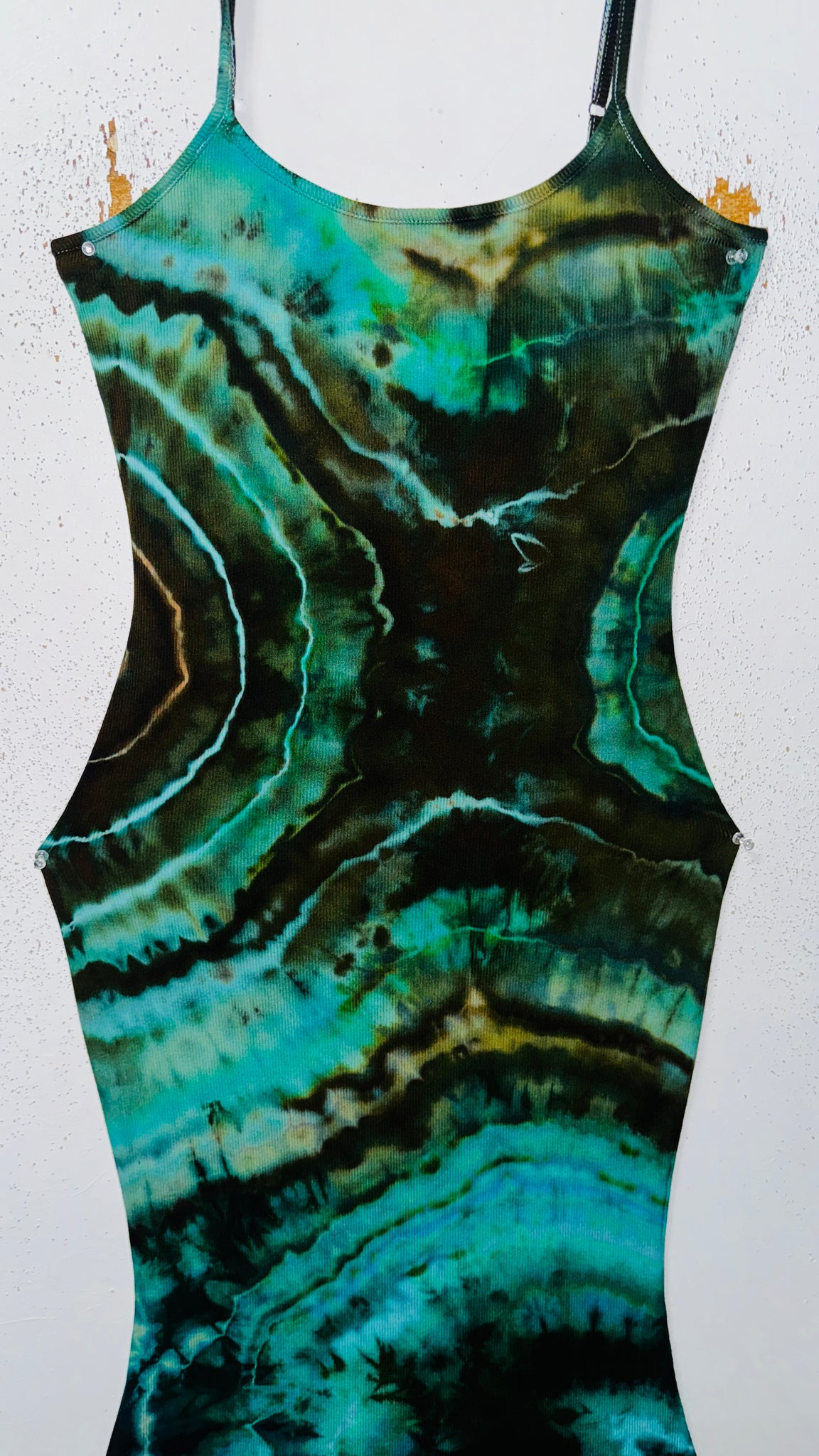 Large Venus Dress w/ mermaid flair & built in bra