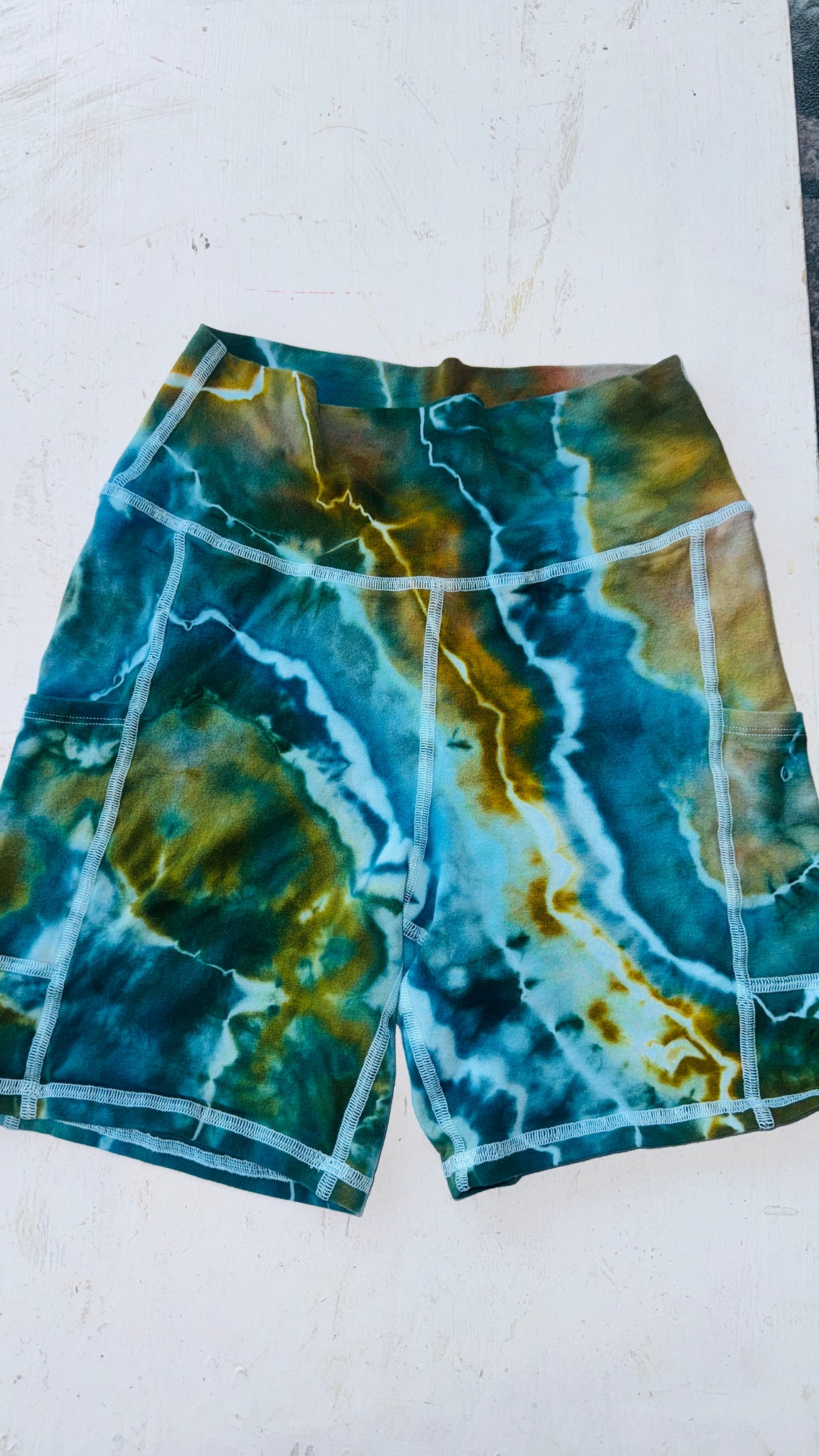 Small Bicycle Day Pocket Shorts (these would work great for size medium as well)