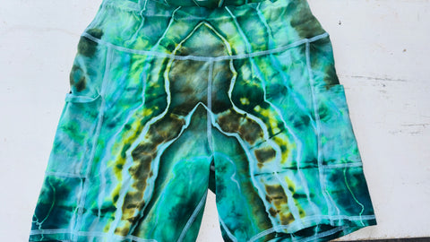 2XL Bicycle Day Pocket Shorts (these would work great for size 3XL as well)
