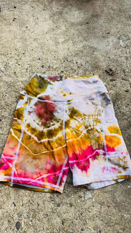 Small Bicycle Day Pocket Shorts (these would work great for size medium as well)