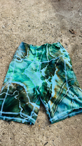 Small Bicycle Day Pocket Shorts (these would work great for size medium as well)