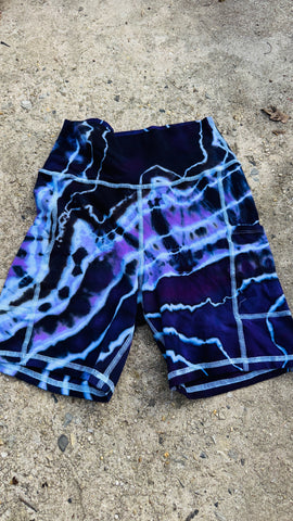 Small Bicycle Day Pocket Shorts (these would work great for size medium as well)