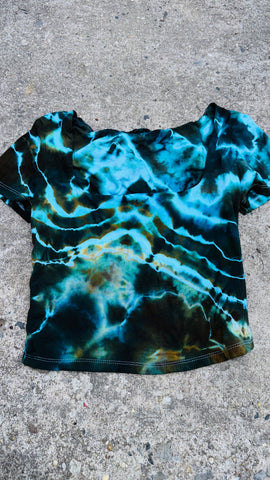 Medium T Crop