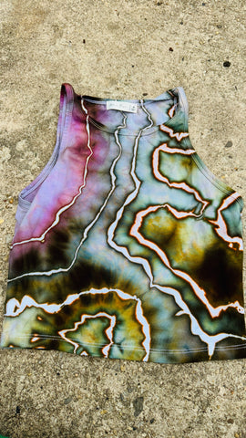 Medium crop top