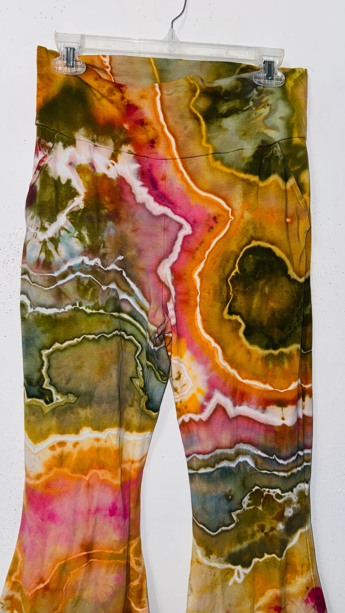XL Pocket Cotton Super Bells 30" inseam