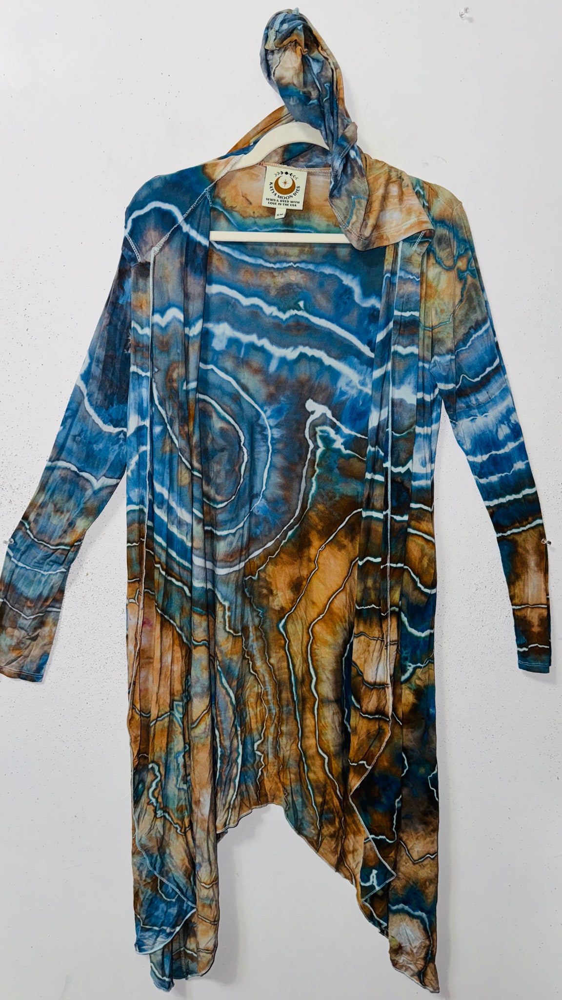 Small/Medium (would fit large) goddess Robe with hood & POCKETS