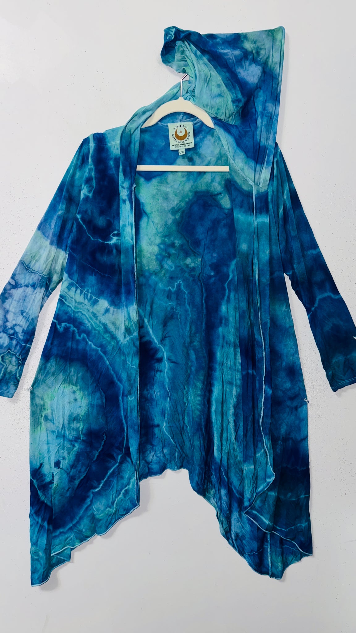 Large/XL  (would fit XL) goddess Robe with hood & POCKETS