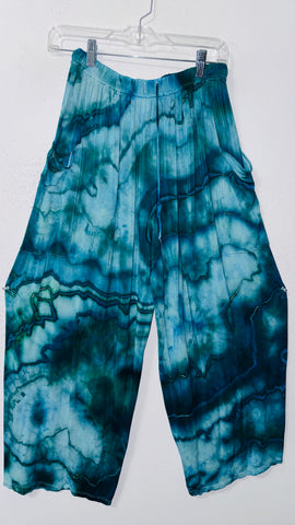 Large Shakedown Pants (string half out)