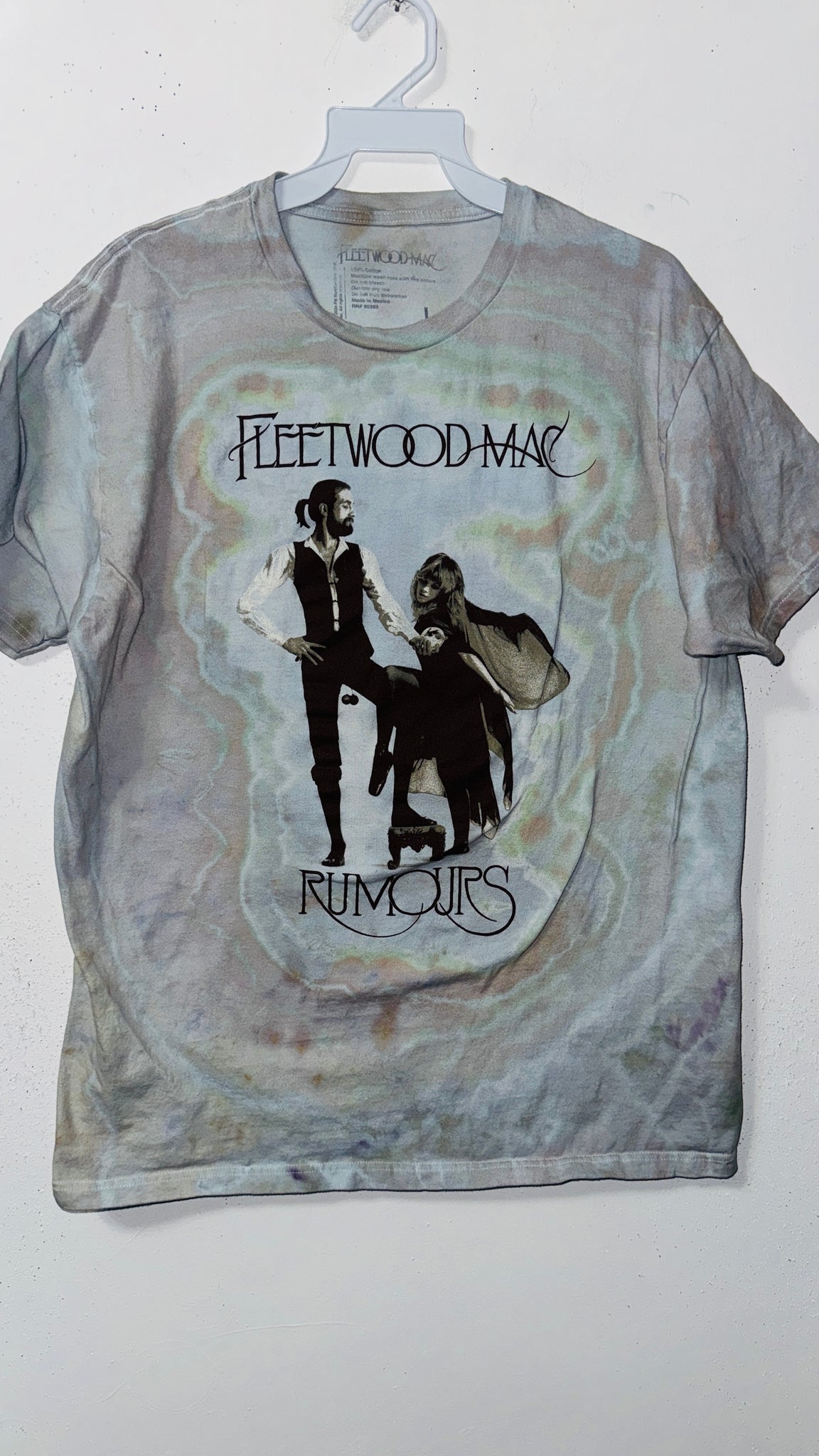 Large UNISEX Fleetwood Mac shirt