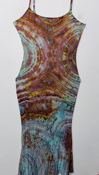 XL Venus Dress w/ mermaid flair & built in bra