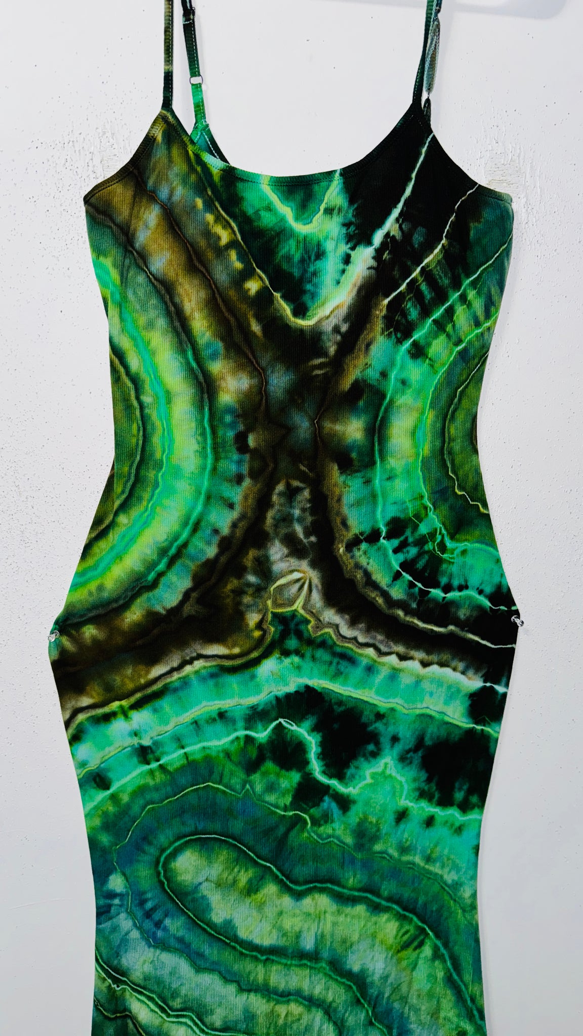 XL Venus Dress w/ mermaid flair & built in bra
