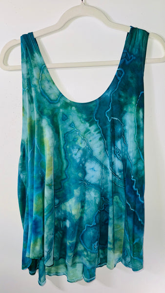 3XL in the flow tank top