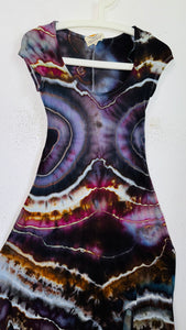 Small Grounded Cap Sleeve Slit Dress