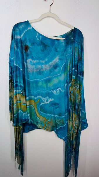 Small (but fits up to 3x) Janis Fringe Tunic