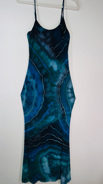 Large Venus Dress w/ mermaid flair & built in bra