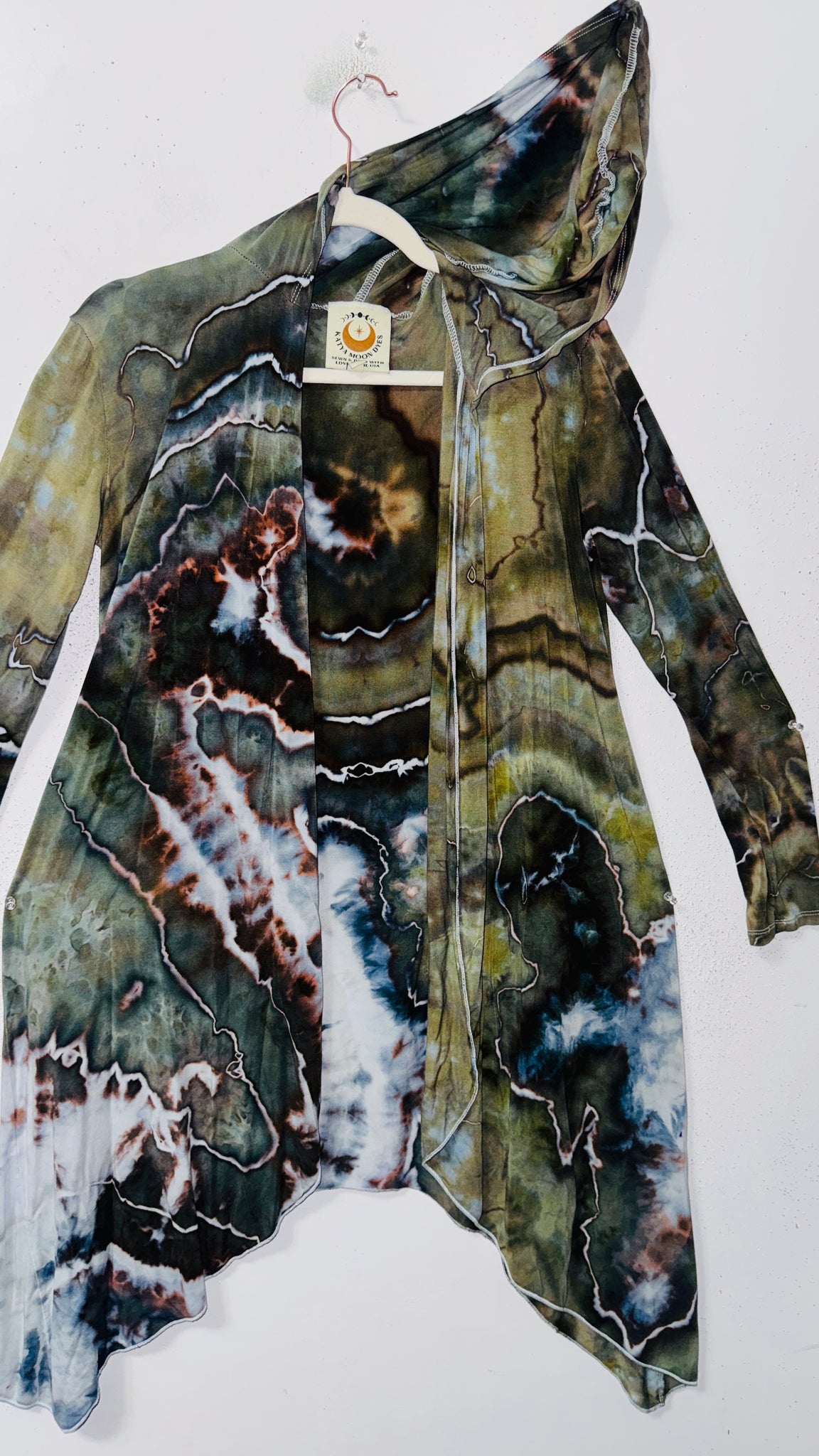 Small/Medium (would fit large) goddess Robe with hood & POCKETS