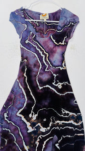 Small Grounded Cap Sleeve Slit Dress