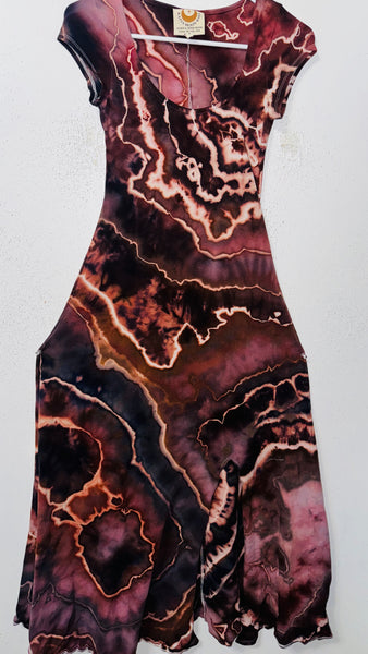 Small Grounded Cap Sleeve Slit Dress