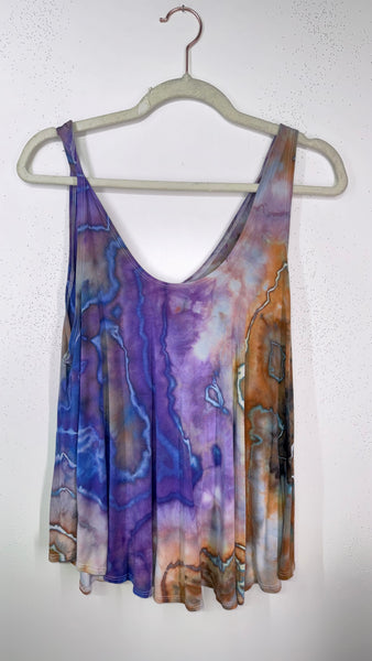 1XL in the flow tank top