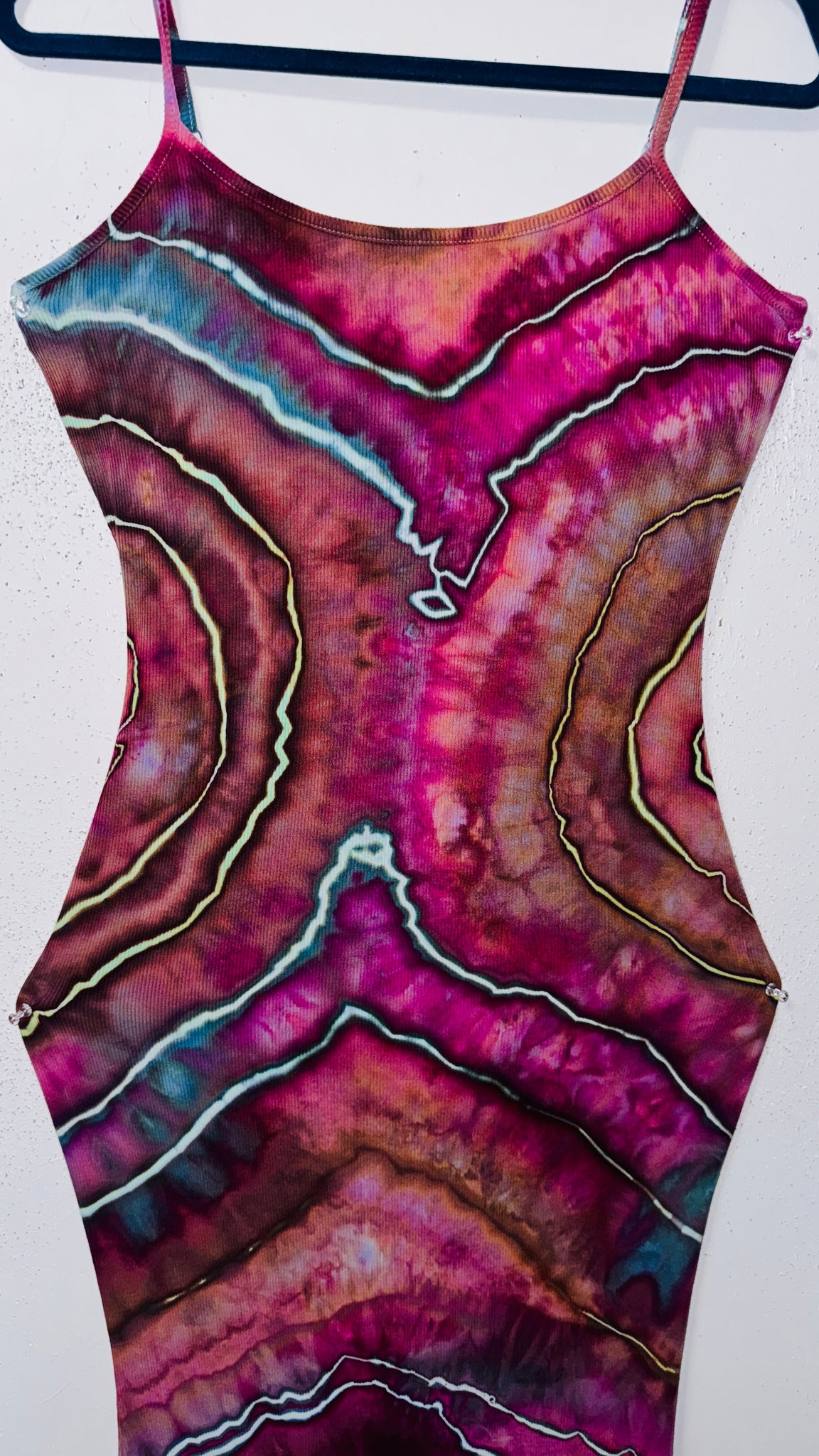 Large Venus Dress w/ mermaid flair & built in bra