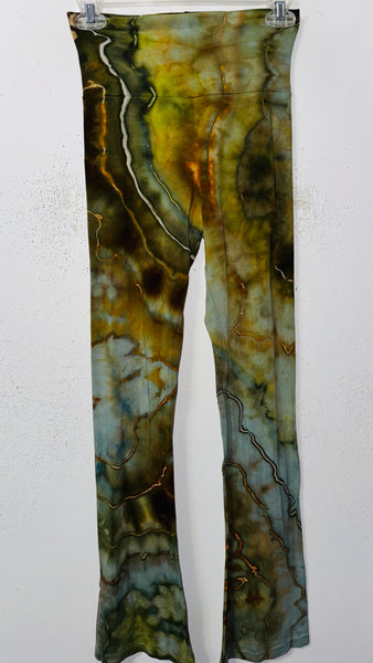 Small  Dharma Yoga Pants