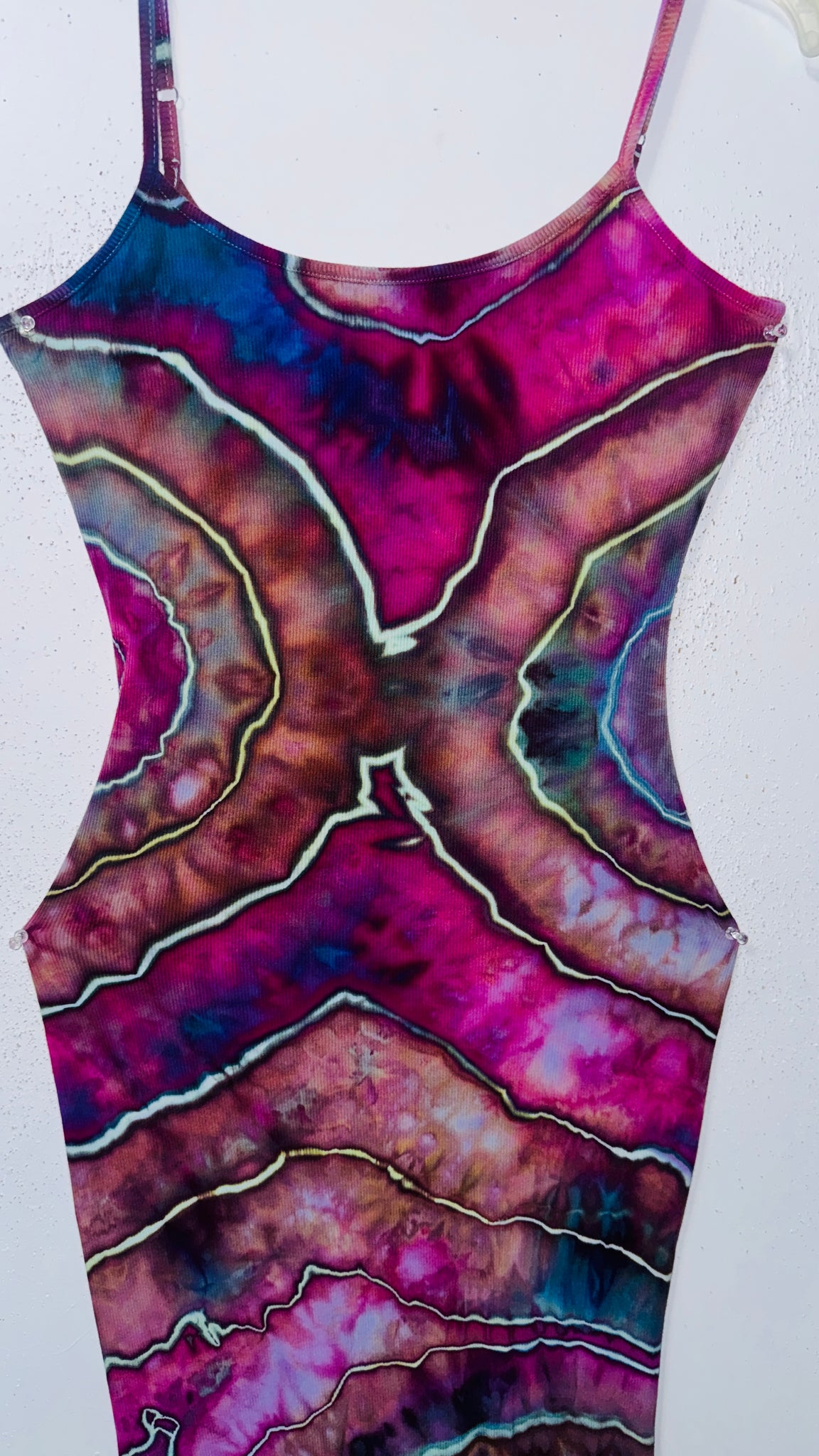 Large Venus Dress w/ mermaid flair & built in bra