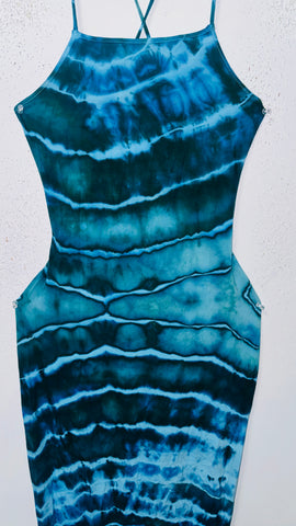 Large eclipse dress