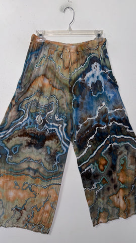 Large Shakedown Pants discounted please read