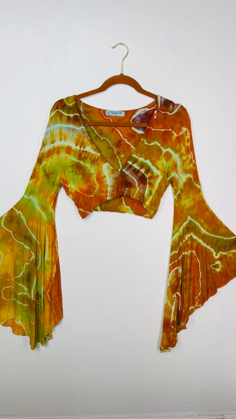Daisy Jones  1XL Bell Sleeve Crop