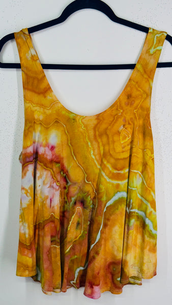 1XL in the flow tank top