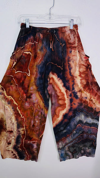 Medium Shakedown Pants discounted please read