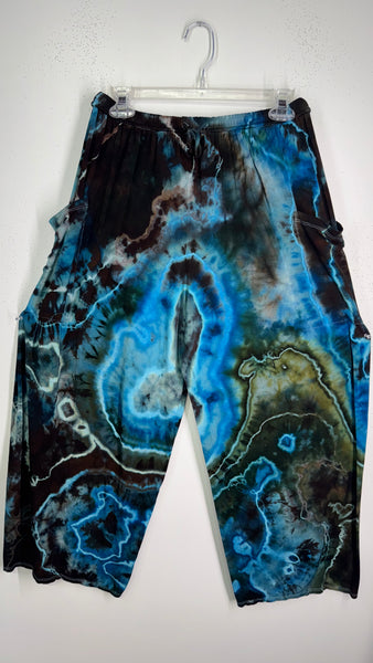 Medium Shakedown Pants discounted please read