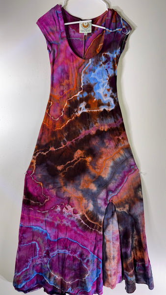 Small Grounded Cap Sleeve Slit Dress