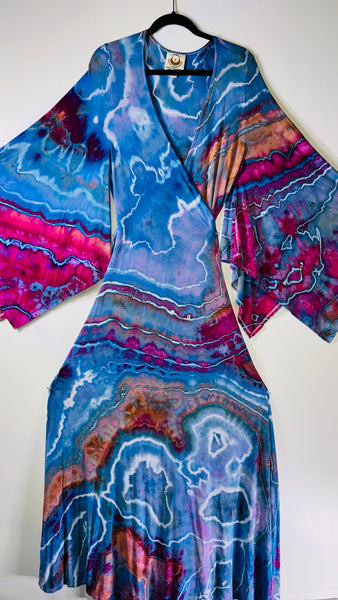 2xl/3xl High Vibration wrap dress (could fit 4xl) (60")