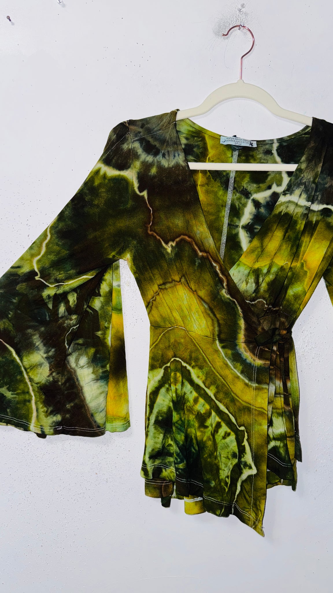Woodstock Wrap Top Small (could fit M)
