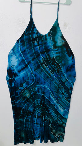 Beth dress with pockets one size, shorter version (will fit up to 4x)