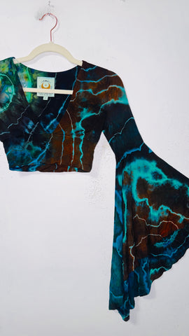Daisy Jones Small Bell Sleeve Crop