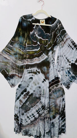 Large/XL ( could fit 2xl) High Vibration Wrap Maxi Dress (52")