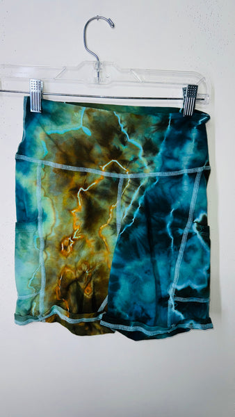 Medium Bicycle Day Pocket Shorts (true to size)