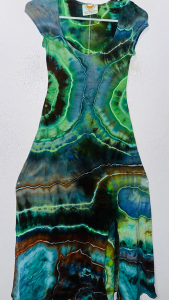 Small Grounded Cap Sleeve Slit Dress