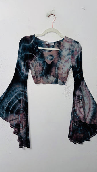 Daisy Jones large Bell Sleeve Crop