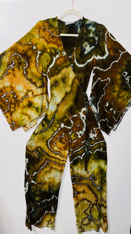 Medium High Vibrations Jumpsuit (could fit large)