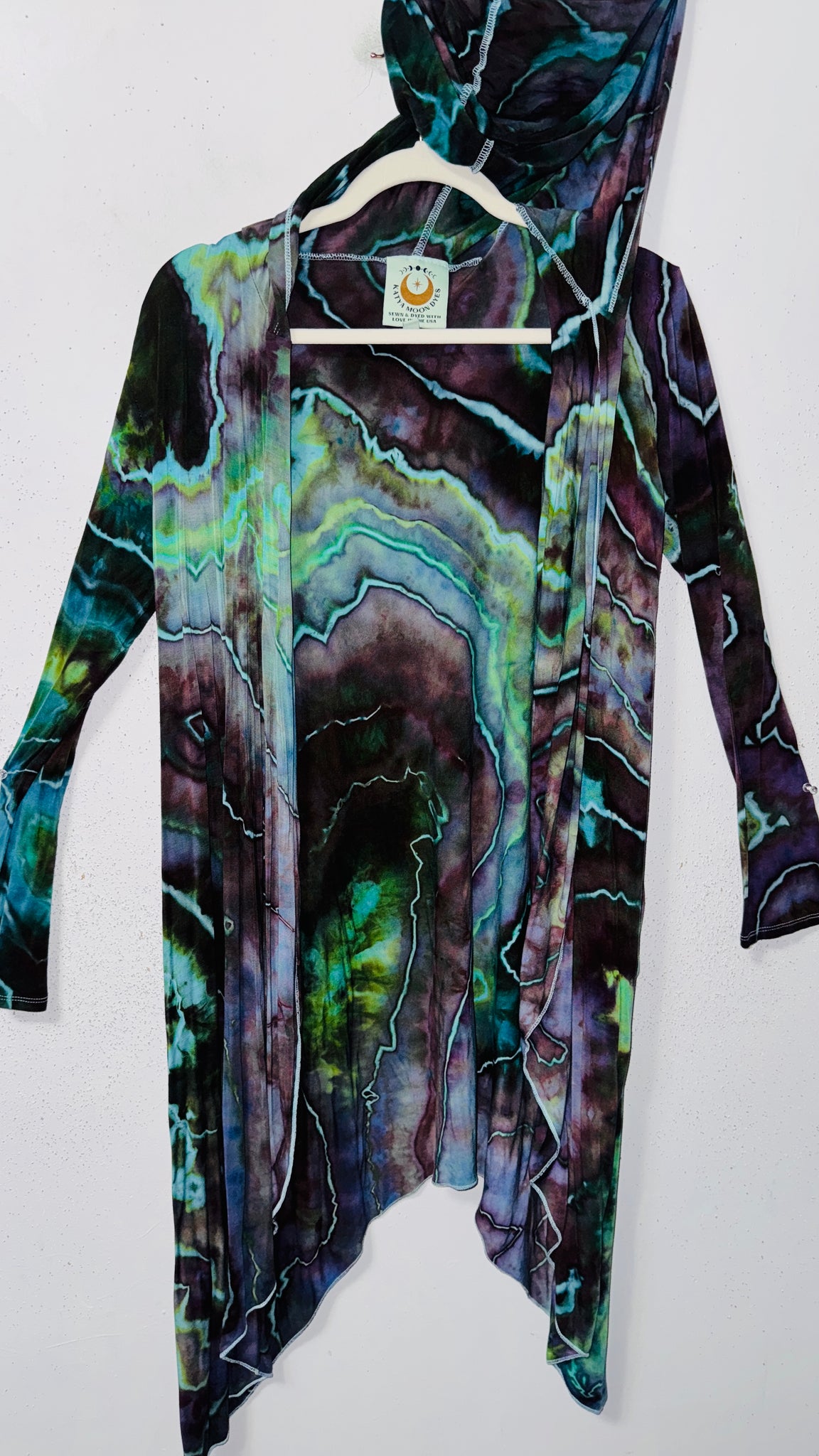 Large/XL  (would fit XL) goddess Robe with hood & POCKETS