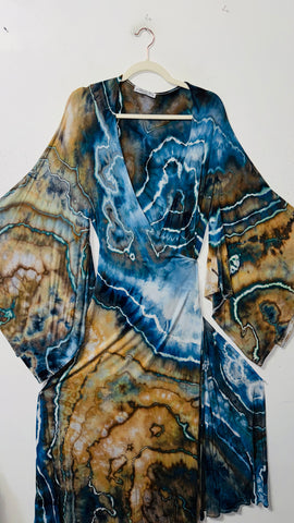 2xl/3xl High Vibration wrap dress (could fit 4xl)