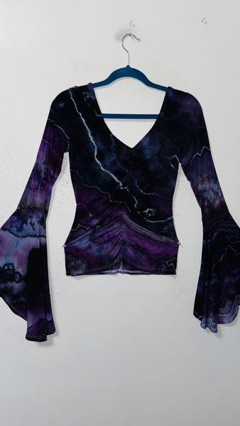 Ripple Bell Sleeve Cinch top medium