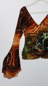 Ripple Bell Sleeve Cinch top large